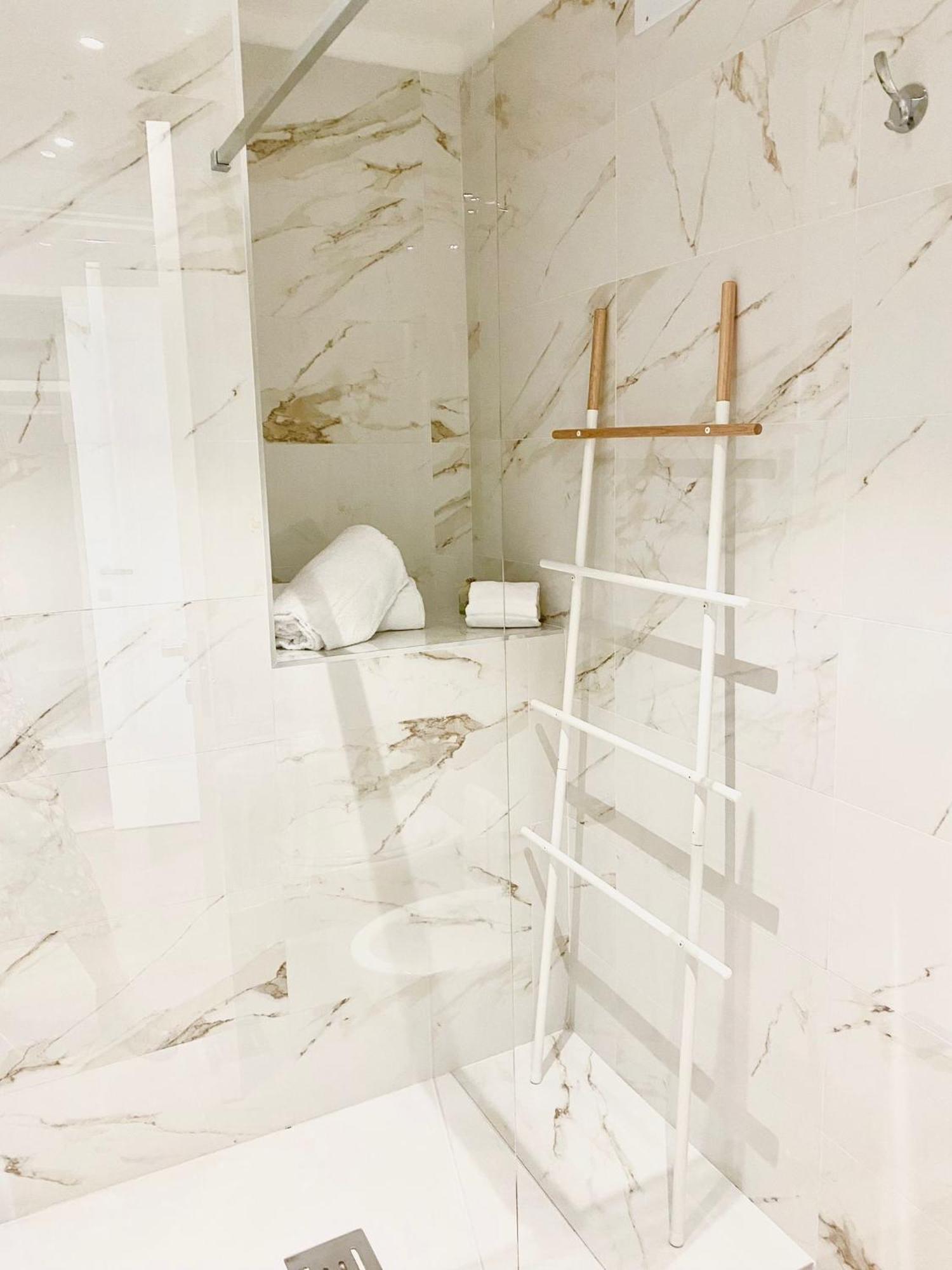 Feel Boutique Rooms 오리스타노 외부 사진