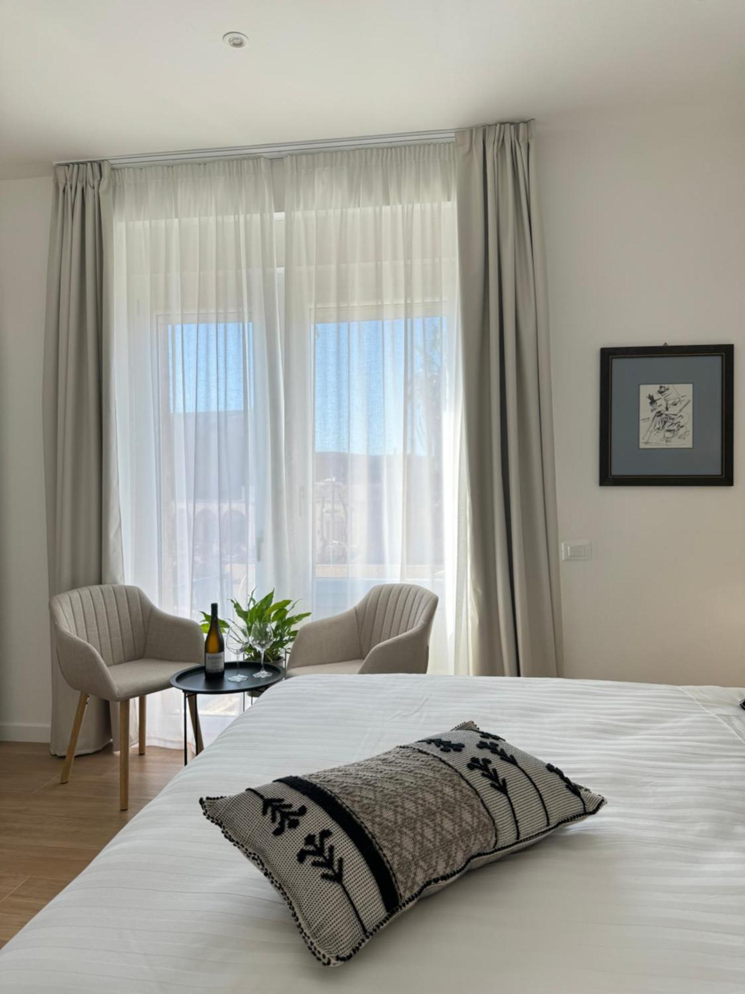 Feel Boutique Rooms 오리스타노 외부 사진