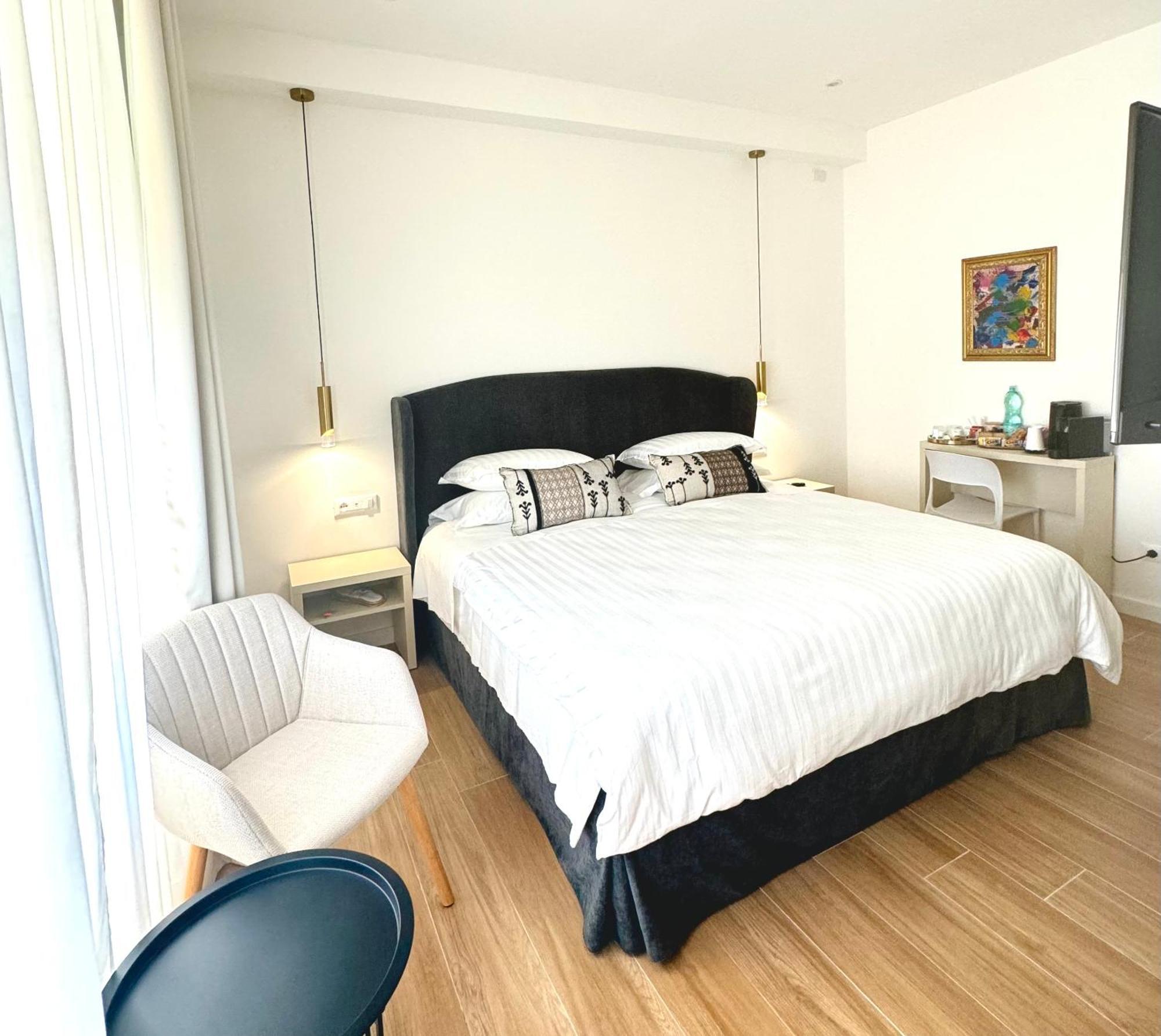 Feel Boutique Rooms 오리스타노 외부 사진
